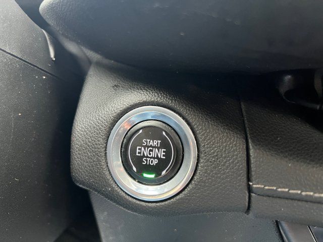 Used 2021 Buick Envision Essence AWD/4WD image 28