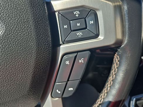 Used 2022 Ford F350 Platinum w/ Tremor Off-Road Package AWD/4WD image 16