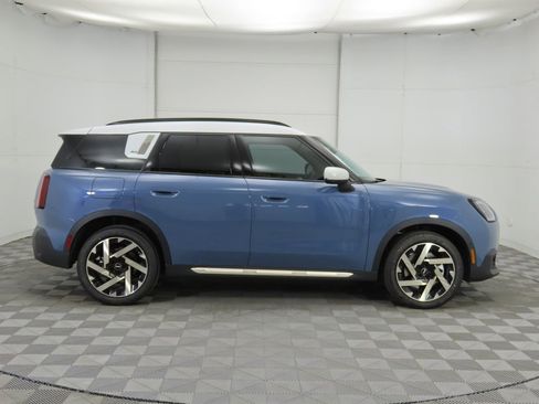New 2026 MINI Cooper Countryman S w/ Comfort Package Max image 4