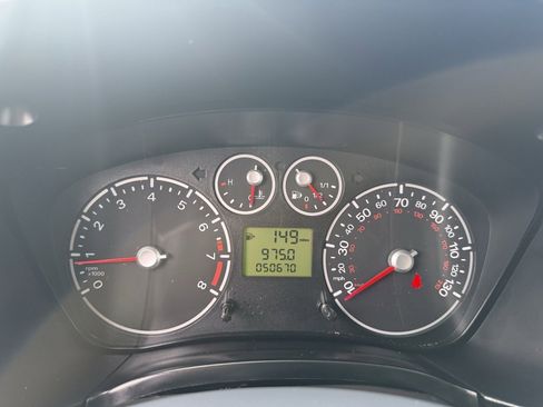 Used 2010 Ford Transit Connect XL image 32