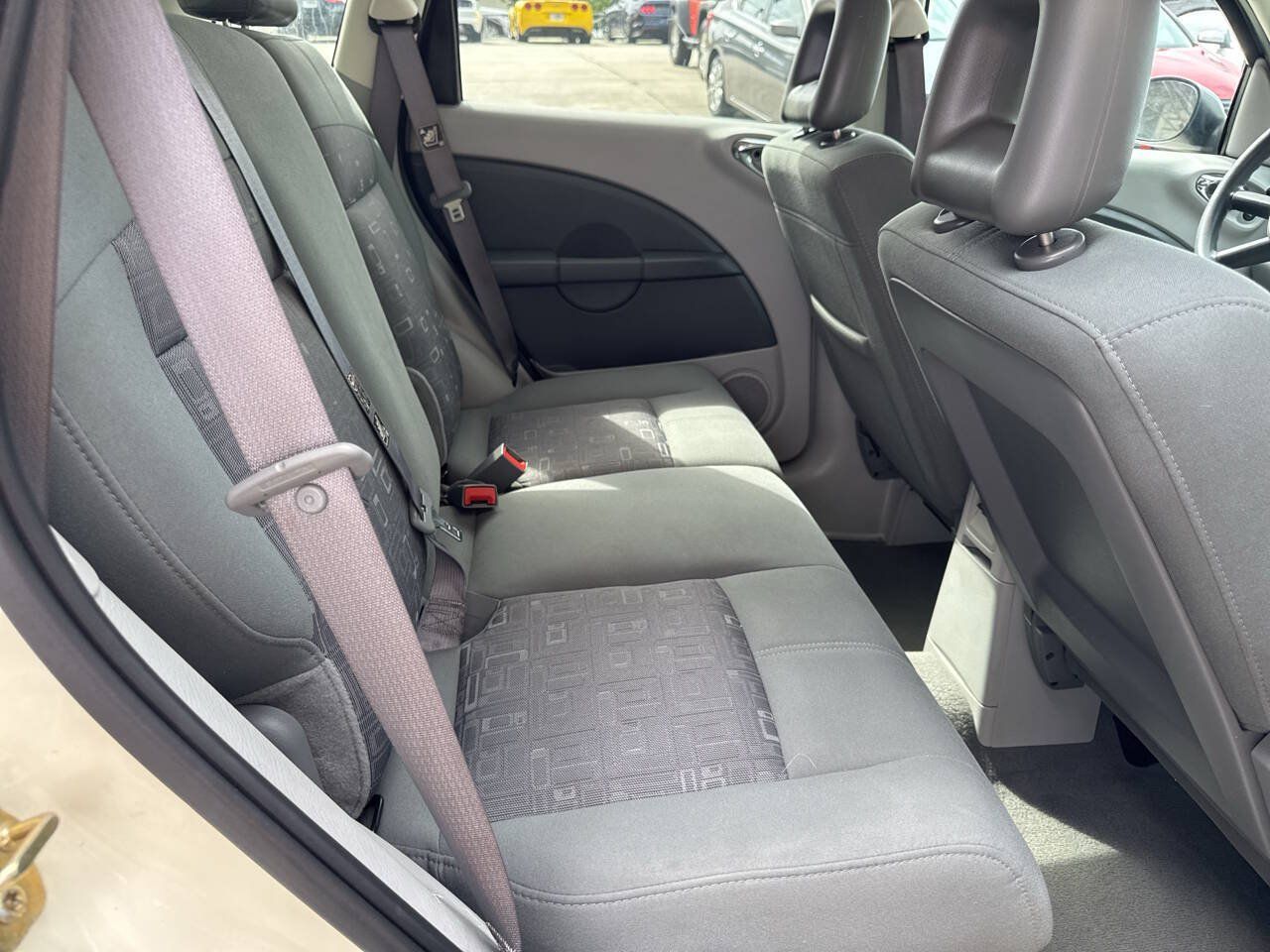 Used 2007 Chrysler PT Cruiser Touring FWD image 16