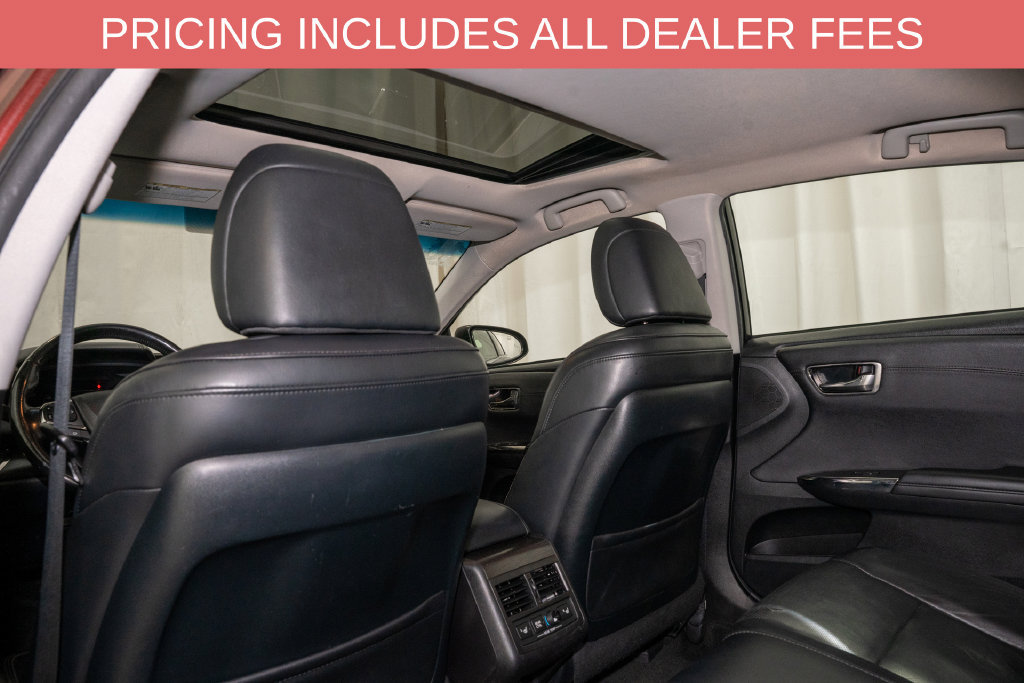 Used 2018 Toyota Avalon Limited FWD image 9