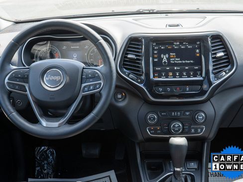 Used 2019 Jeep Cherokee Limited w/ Technology Group image 11