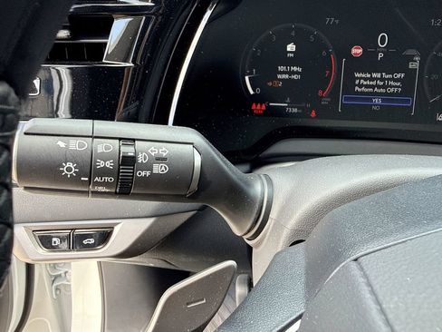 Used 2026 Lexus RX 350 Premium w/ Accessory Package (Z1) FWD image 28