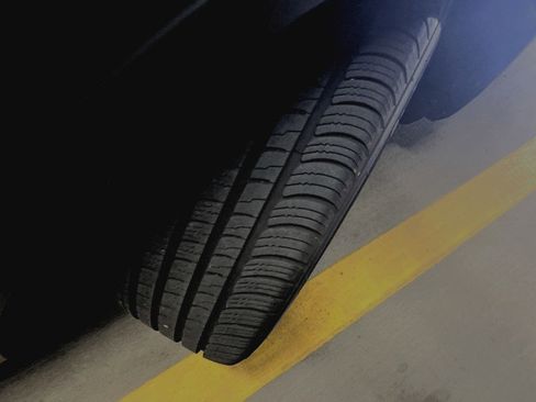 Used 2012 MAZDA CX-9 Touring w/ Moonroof & Bose Audio Pkg image 35