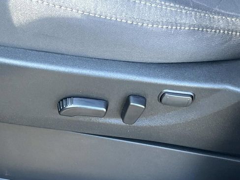 New 2026 Nissan Frontier SV w/ All-Weather Content Package AWD/4WD image 16