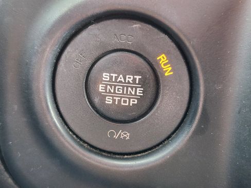 Used 2020 Jeep Gladiator Rubicon image 22