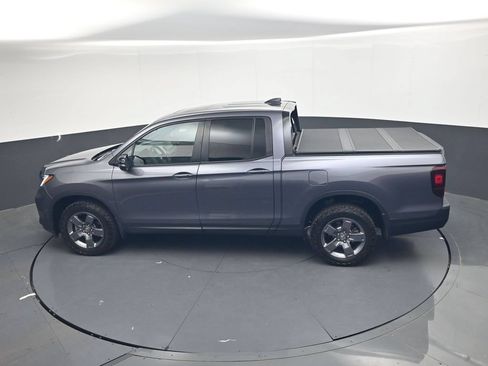 Certified 2025 Honda Ridgeline TrailSport image 38