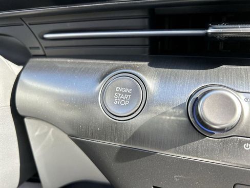New 2026 Hyundai Kona SEL Premium FWD image 27