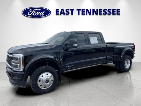 Used 2025 Ford F450 Platinum w/ FX4 Off-Road Package AWD/4WD image 7