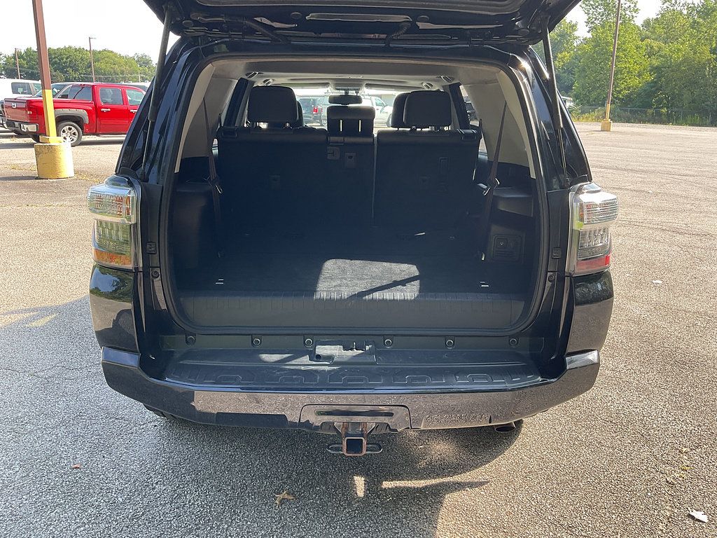 Used 2019 Toyota 4Runner SR5 Premium AWD/4WD image 14