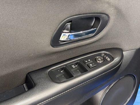 Used 2022 Honda HR-V Sport image 15
