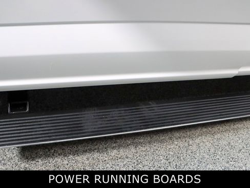 Used 2024 Ford F250 Platinum w/ FX4 Off-Road Package image 12