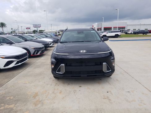New 2026 Hyundai Kona SEL Sport FWD image 2