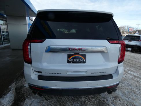Used 2021 GMC Yukon XL Denali w/ Denali Ultimate Package image 4