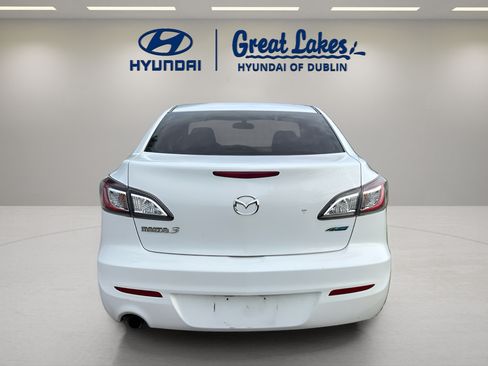 Used 2012 MAZDA MAZDA3 i Touring FWD image 4