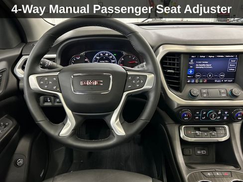 Used 2023 GMC Acadia SLT w/ Technology Package image 19