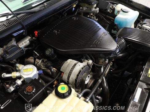 Used 1994 Chevrolet Impala SS RWD image 32