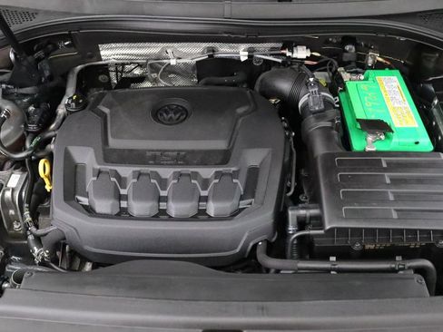 Used 2020 Volkswagen Tiguan SEL Premium R-Line w/ 3rd Row Seat Package AWD/4WD image 28