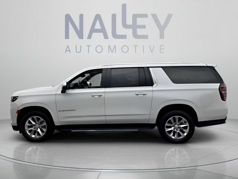 Used 2021 Chevrolet Suburban Premier RWD image 2