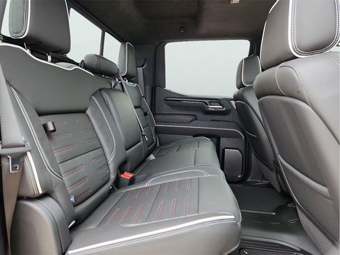 New 2025 GMC Sierra 1500 AT4X image 18