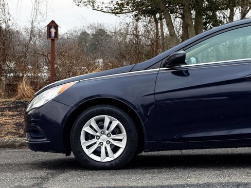 Used 2011 Hyundai Sonata GLS image 22