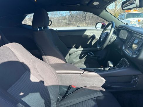 Used 2018 Dodge Challenger R/T RWD image 23