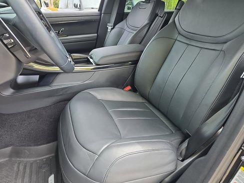 Used 2024 Land Rover Range Rover Sport Dynamic SE image 15