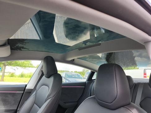 Used 2024 Tesla Model 3 Long Range AWD/4WD image 16