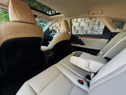 Used 2022 Lexus RX 450h AWD w/ Premium Package image 29