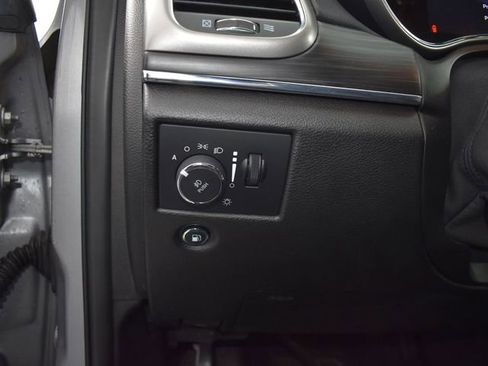 Used 2021 Jeep Grand Cherokee Limited image 14