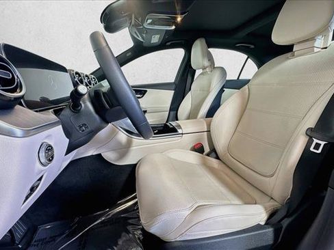 Used 2024 Mercedes-Benz C 300 Sedan image 19