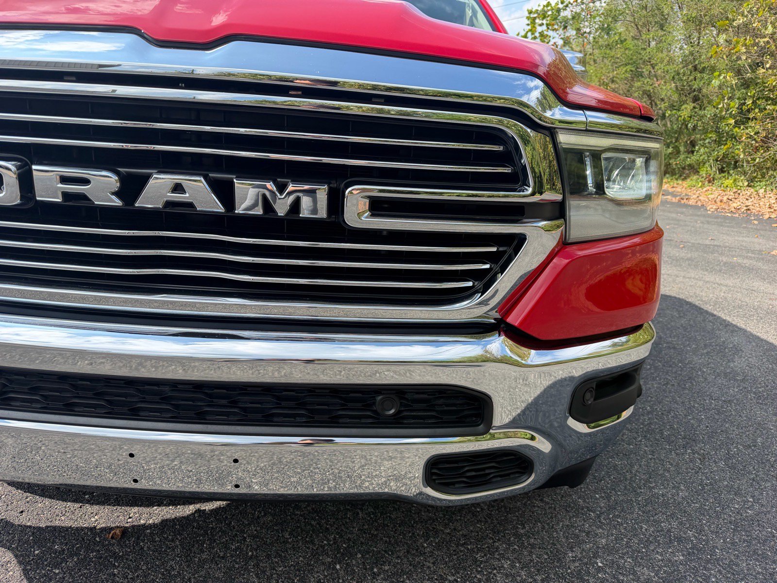 Used 2021 RAM 1500 Laramie AWD/4WD image 5