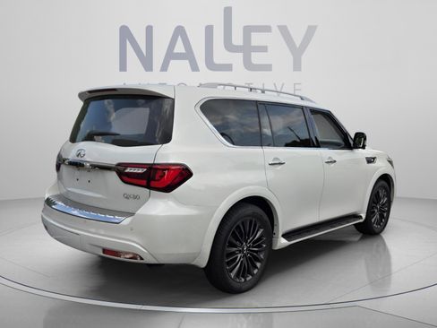 Used 2023 INFINITI QX80 Premium Select w/ All-Season Package RWD image 5