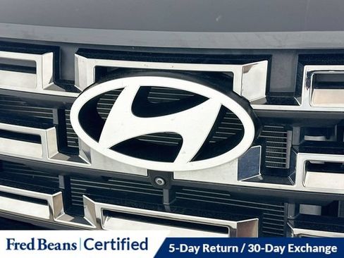 Certified 2025 Hyundai Santa Cruz Limited AWD/4WD image 28