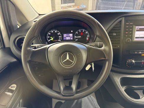 Used 2016 Mercedes-Benz Metris image 35