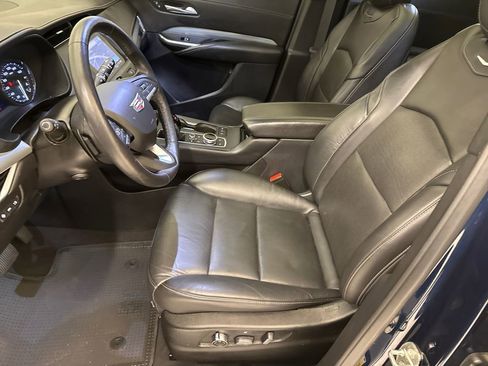 Used 2021 Cadillac XT4 Premium Luxury FWD image 19