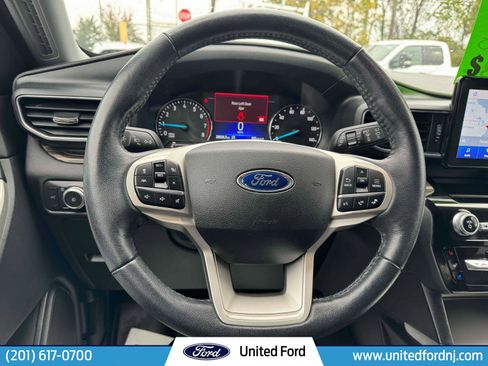 Used 2021 Ford Explorer Limited w/ Equipment Group 301A image 29