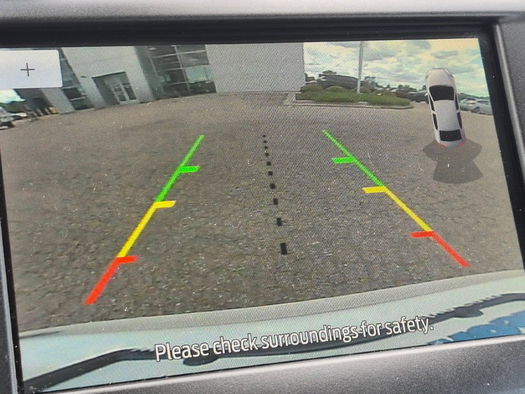 Used 2020 Ford Fusion SE FWD image 23