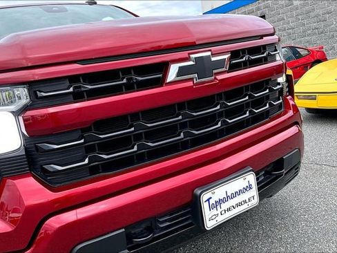 Used 2025 Chevrolet Silverado 1500 RST AWD/4WD image 31