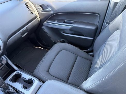 Used 2019 Chevrolet Colorado LT image 13