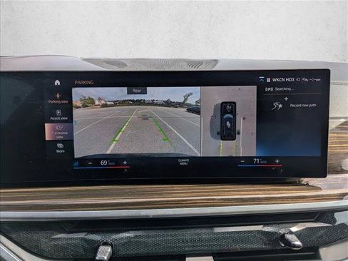 Used 2023 BMW X7 xDrive40i AWD/4WD image 19