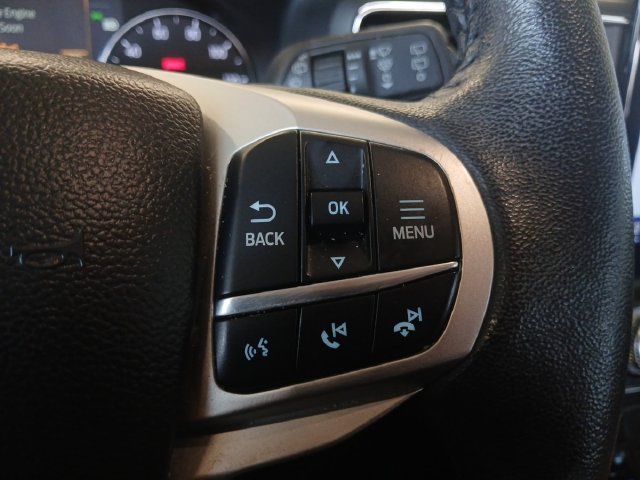 Used 2023 Ford Explorer Limited w/ Limited Technology Package RWD image 8