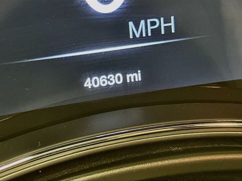 Used 2020 Jeep Grand Cherokee Limited AWD/4WD image 19