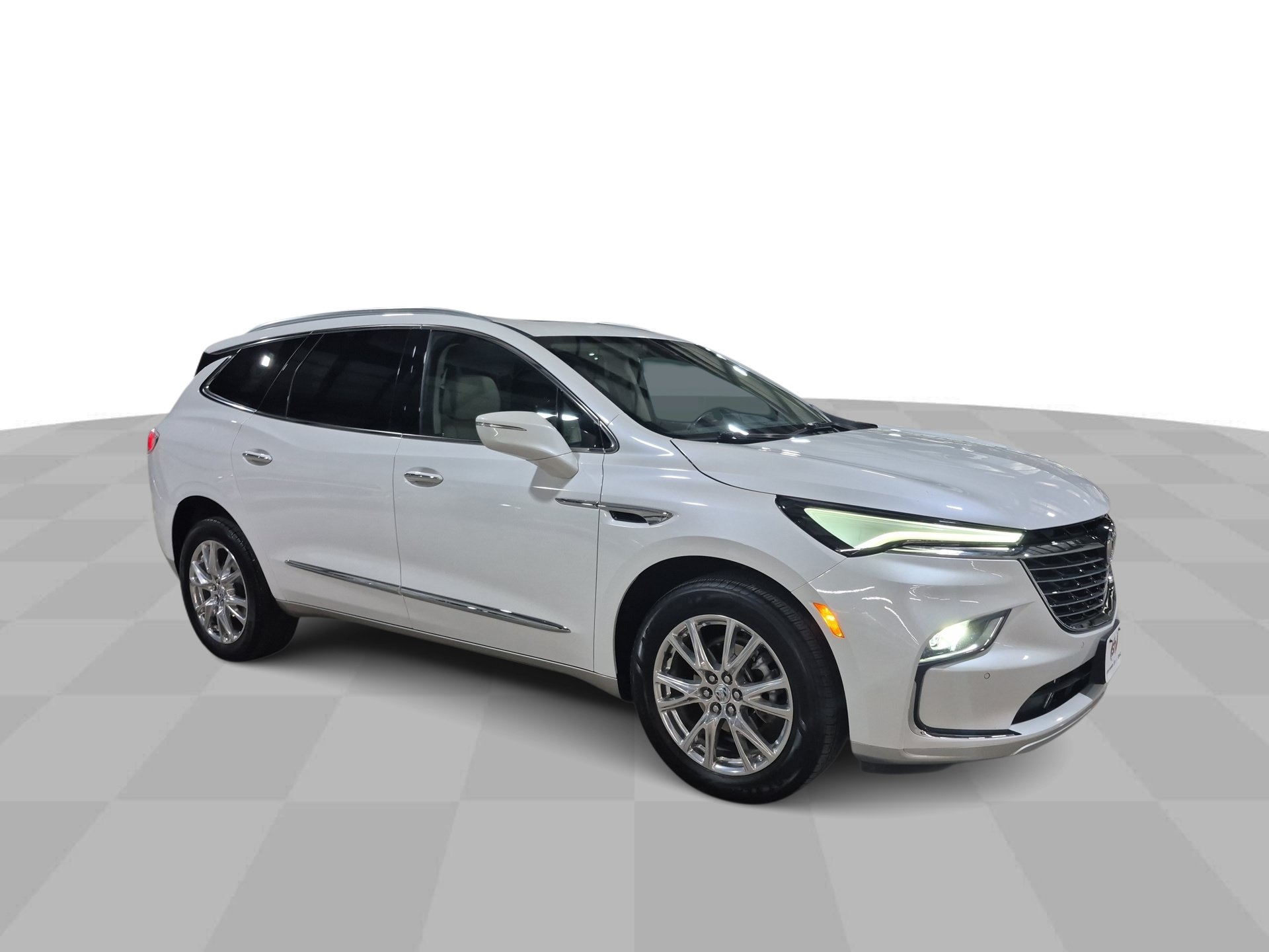Used 2024 Buick Enclave Essence w/ Experience Buick Package AWD/4WD image 2