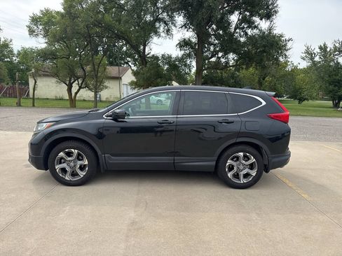 Used 2018 Honda CR-V EX image 2