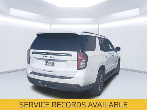 Used 2021 Chevrolet Tahoe Z71 w/ Luxury Package AWD/4WD image 4