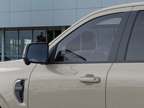 New 2025 Ford Ranger Lariat w/ FX4 Off-Road Package image 22