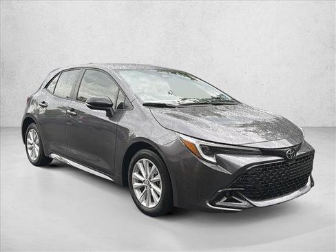New 2026 Toyota Corolla SE FWD image 3