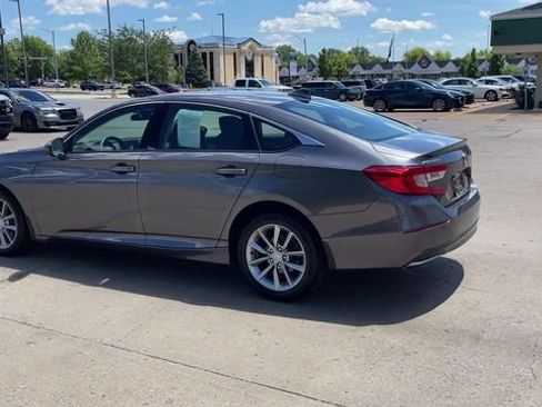 Used 2021 Honda Accord LX image 6